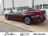 Used 2025 Nissan Altima 2.5 SV image 2