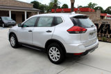 Used 2017 Nissan Rogue S image 4