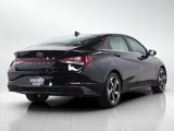 Used 2023 Hyundai Elantra Limited image 5