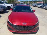 Used 2023 Hyundai Elantra Limited image 3