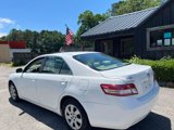 Used 2010 Toyota Camry LE image 6