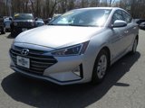 Used 2019 Hyundai Elantra SE w/ Winter Weather Package image 2