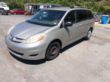 Used 2007 Toyota Sienna LE image 2