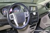Used 2016 Chrysler Town & Country Touring image 2