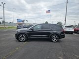 Used 2020 Ford Explorer ST image 2