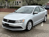Used 2015 Volkswagen Jetta SE image 2