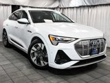 Used 2022 Audi e-tron Prestige w/ Prestige Package image 3