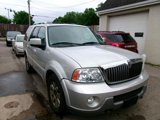 Used 2004 Lincoln Navigator 4WD image 2