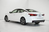 Used 2021 Nissan Altima 2.5 SR w/ SR Premium Package image 5