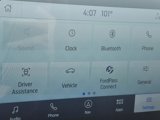 Used 2020 Ford Escape Titanium image 4