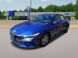 New 2025 Hyundai Elantra SE image 2
