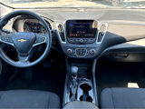 Used 2023 Chevrolet Malibu LT image 3
