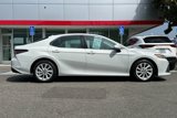 Used 2022 Toyota Camry LE image 3