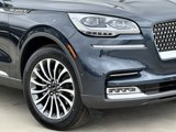 Used 2024 Lincoln Aviator Reserve w/ Equipment Group 201A image 4