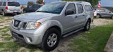 Used 2012 Nissan Frontier SV image 4