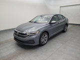 Used 2024 Volkswagen Jetta SE image 2