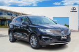 Used 2017 Lincoln MKC Reserve image 2
