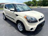 Used 2013 Kia Soul + image 4