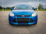 Used 2014 Ford Focus SE w/ SE Winter Package image 2