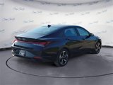 Used 2023 Hyundai Elantra SEL w/ Convenience Package image 5