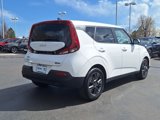 Used 2022 Kia Soul EX image 3
