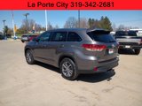 Used 2017 Toyota Highlander SE image 5