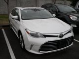 Used 2017 Toyota Avalon Limited image 3
