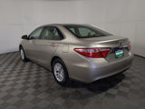 Used 2017 Toyota Camry LE image 5