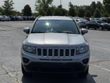 Used 2017 Jeep Compass Latitude image 3