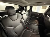 Used 2019 Jeep Cherokee Limited image 3