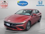 Used 2024 Hyundai Elantra SEL image 4