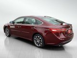 Used 2018 Toyota Avalon XLE image 3