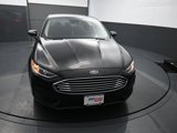 Used 2020 Ford Fusion SE image 4