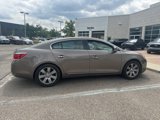 Used 2010 Buick LaCrosse CXS image 2