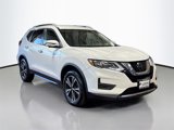 Used 2020 Nissan Rogue SV w/ Premium Package image 3