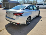 Used 2022 Nissan Versa SV w/ Trunk Package image 5