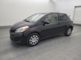 Used 2013 Toyota Yaris L image 2