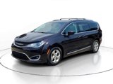 Used 2017 Chrysler Pacifica Touring-L Plus image 2