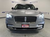 Used 2021 Lincoln Aviator Reserve w/ Equipment Group 202A image 2
