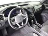 Used 2020 Volkswagen Atlas Cross Sport SEL Premium image 6