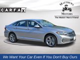 Used 2024 Volkswagen Jetta SE image 1