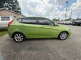 Used 2013 Hyundai Accent SE image 3