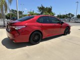 Used 2020 Toyota Camry SE image 4