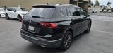 Used 2022 Volkswagen Tiguan SE w/ Panoramic Sunroof Package image 5