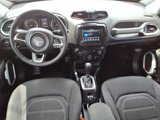 Used 2018 Jeep Renegade Latitude image 4