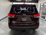 Used 2017 Kia Sorento LX image 4