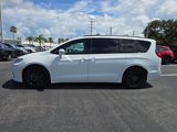 Used 2021 Chrysler Pacifica Touring-L w/ S Appearance Package image 5