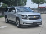 Used 2018 Chevrolet Suburban LT image 2