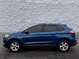 Certified 2024 Ford Edge SE image 4
