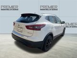 Certified 2022 Nissan Rogue Sport SV image 5